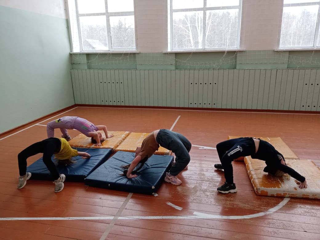 Спорт и физкультура в школе.